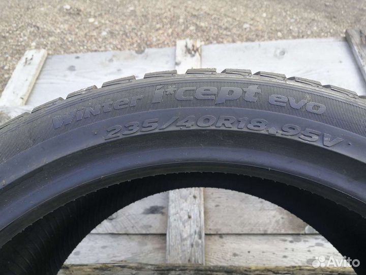 Hankook Winter I'Cept Evo 235/40 R18