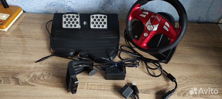 Руль Genius Trio Racer FF