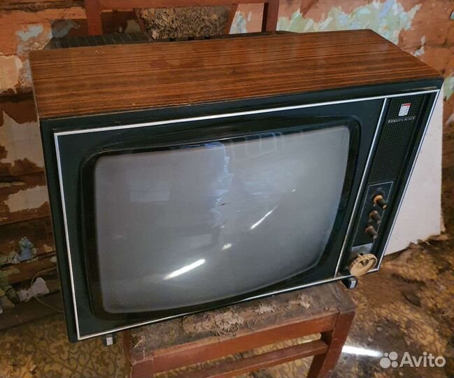 Телевизор