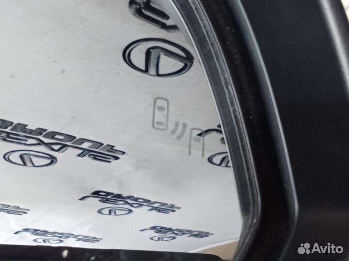 Зеркало на дверь прав. перед. Toyota RAV4