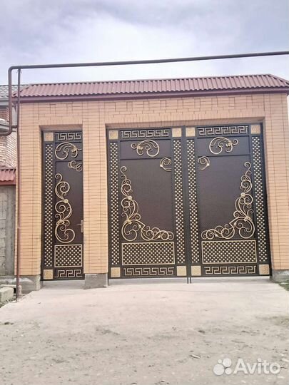 Кованые ворота и калитки под ключ
