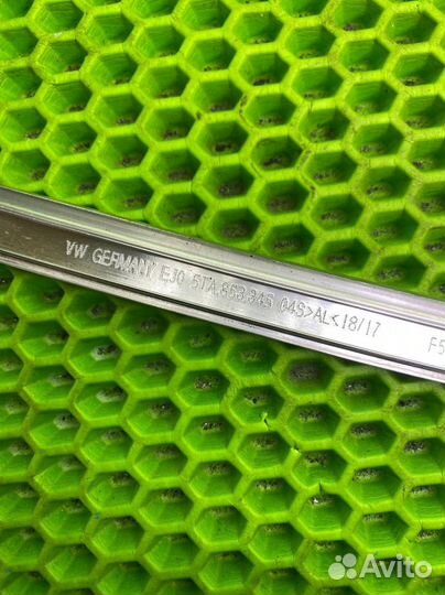 Молдинг заднего стекла Touran, 5T1, 1tdpc, 1tczd