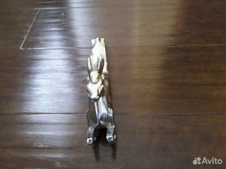 Эмблема на газ 