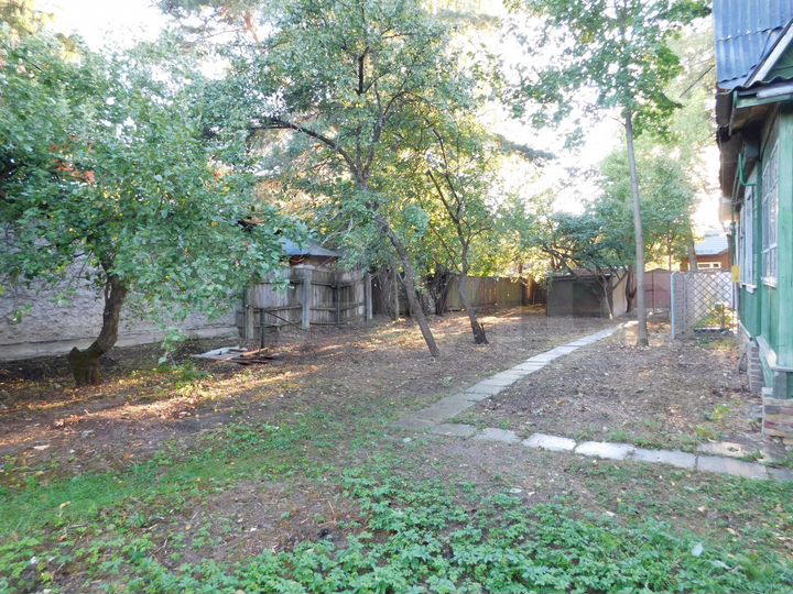 Дом 77 м² на участке 8,4 сот.