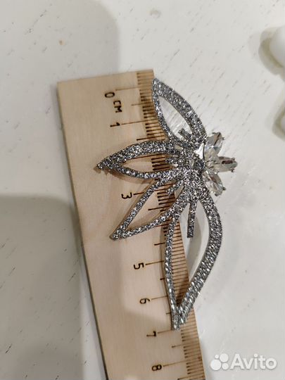 Набор Серьги и браслет со стразам