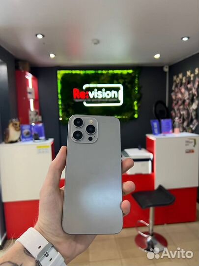 iPhone 15 Pro, 256 ГБ