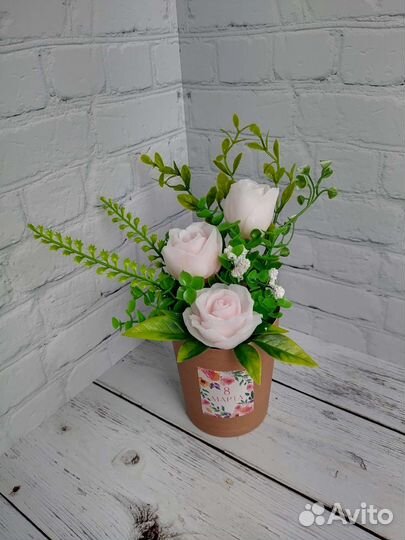 Букет роз подарок на день рождения девушке