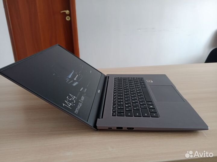 Ноутбук honor magicbook 15