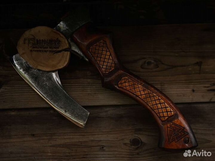 Топор кованый кулачный