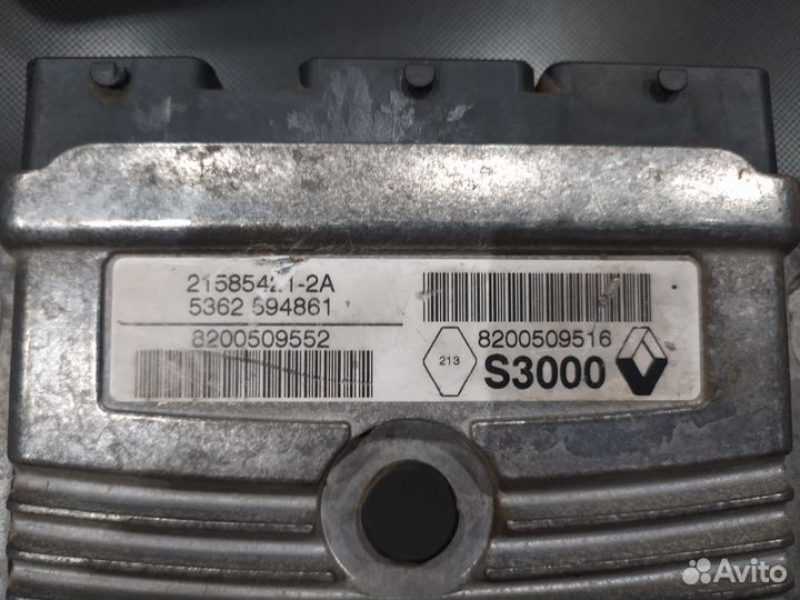 Блок эбу Меган 2