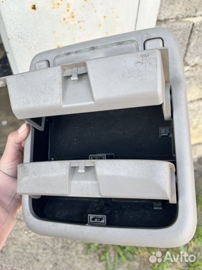 Подочечник Subaru Forester