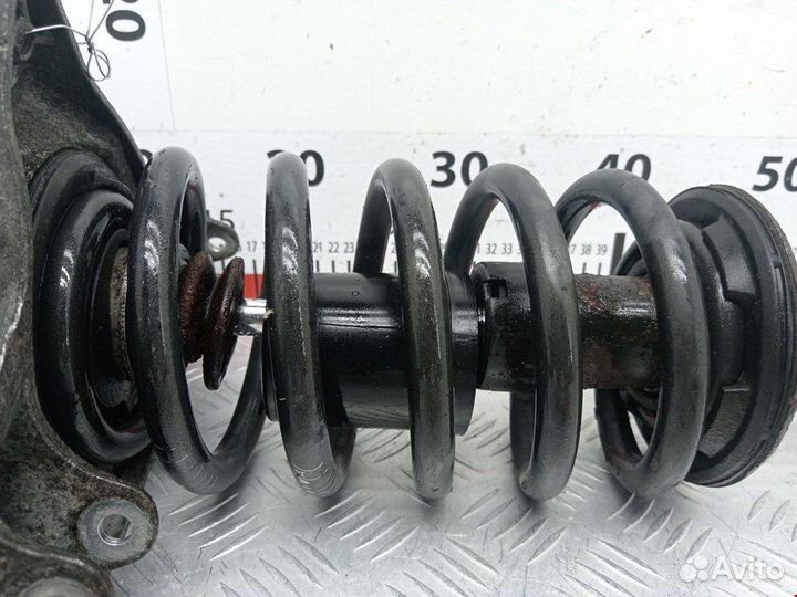 Стойка для Volkswagen Passat 5 GP