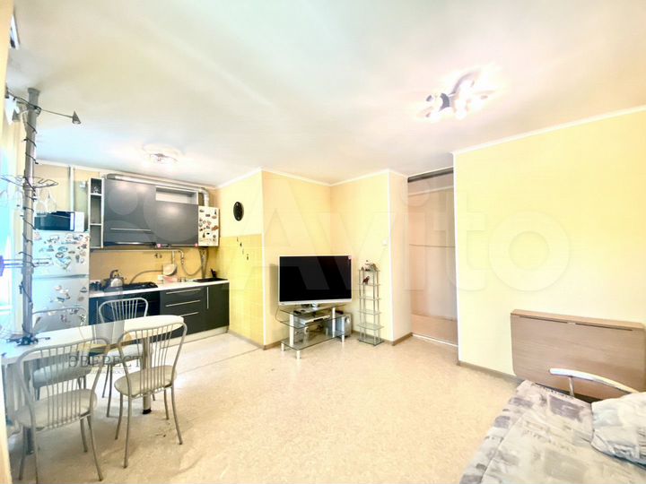 2-к. квартира, 42 м², 2/5 эт.