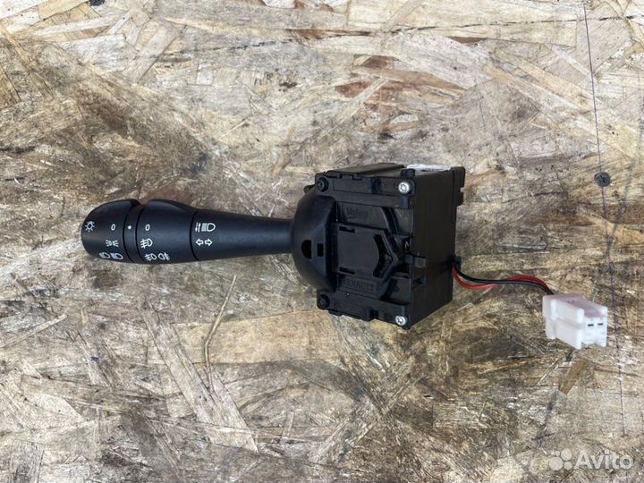 Переключатель света Renault Duster