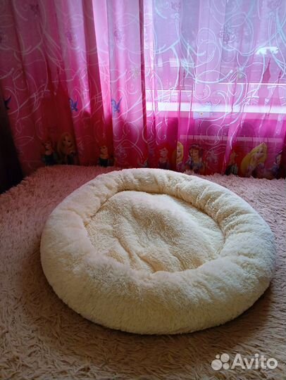 Лежанка для собак