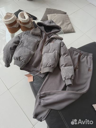 Костюм тройка с курткой miu miu новый