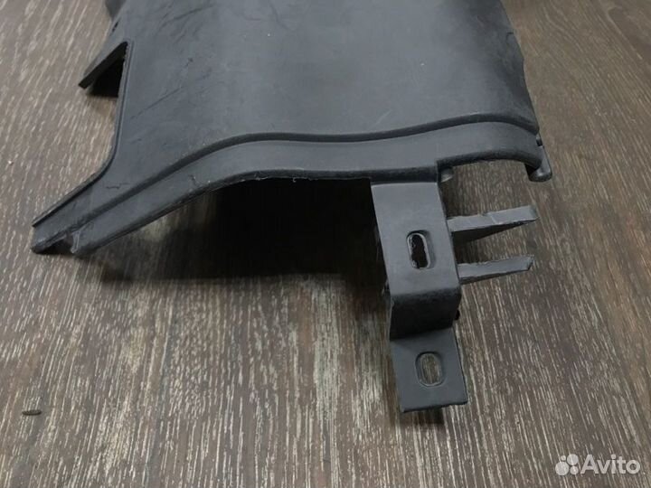 Молдинг на крыло передний левый Bmw X5 E53 M54B30