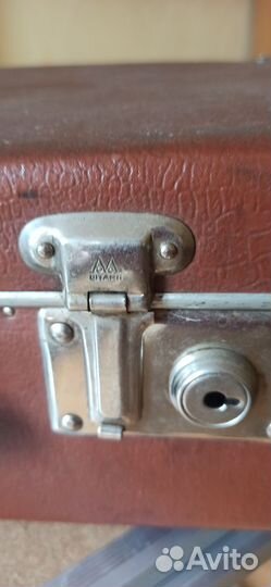 Чемодан ретро винтаж