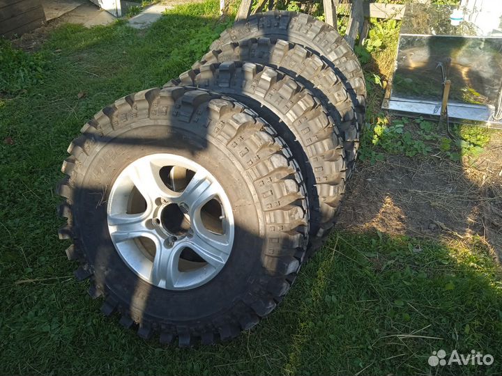 R16 Dunlop SP Touring T1 265/80, PCD 5x139.1 DIA 57.1