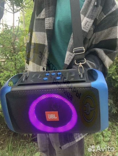 Портативная блютуз колонка Party Box go on цвет