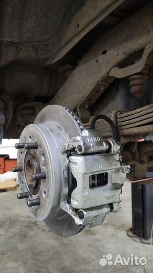 Задние дисковые тормоза Chevrolet tahoe gmt 400