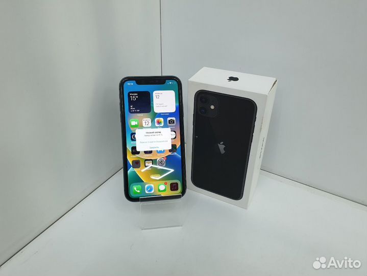 iPhone 11, 64 ГБ