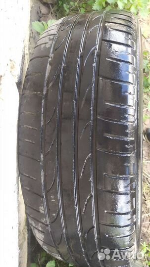 Bridgestone Dueler H/P Sport 215/65 R16 98H
