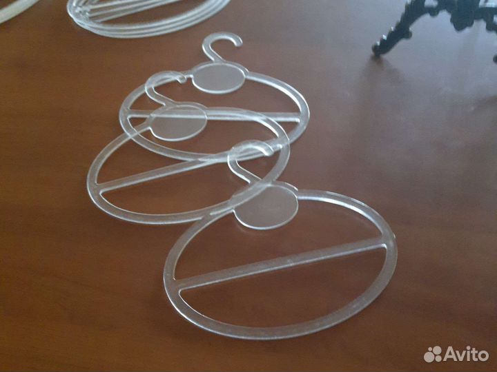 Вешалка для шарфов