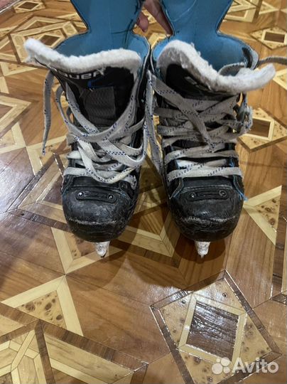 Хоккейные коньки bauer yth 9.5 размер