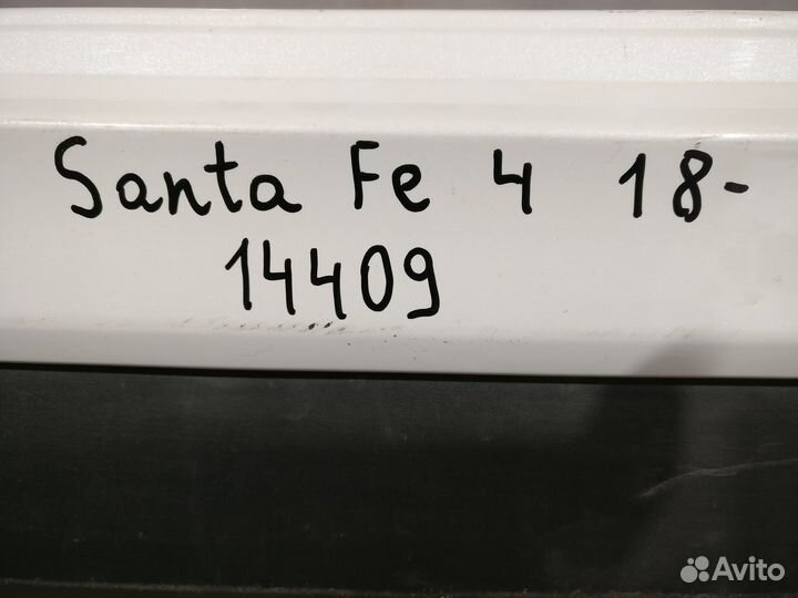 Hyundai SantaFe 4 18- Бампер Задний с Юбкой Бу