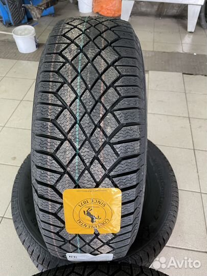 Continental ContiVikingContact 7 275/40 R22 107H