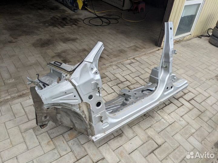 Порог со стойкой левый Opel Astra H универсал