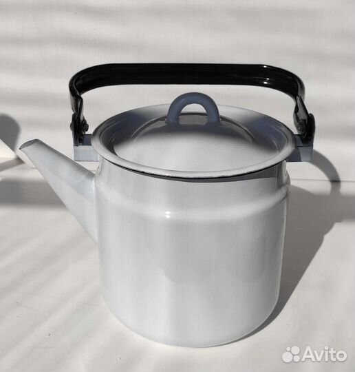 Чайник эмалированный новый