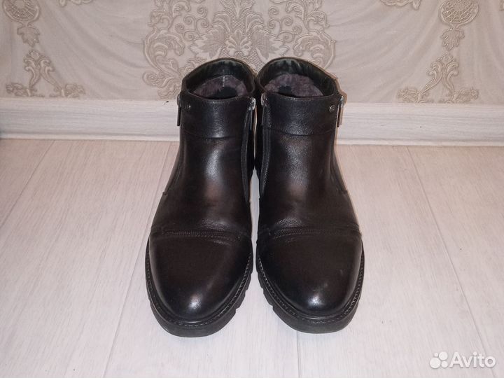 Ботинки зимние натуральные 43р