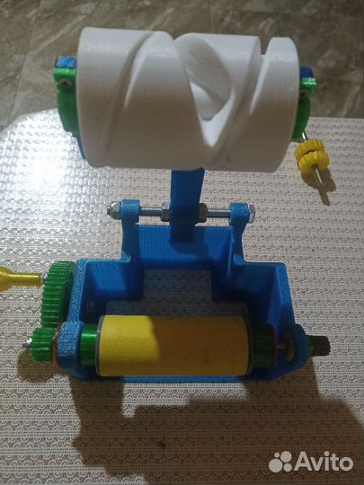 Моталка для пряжи ручная