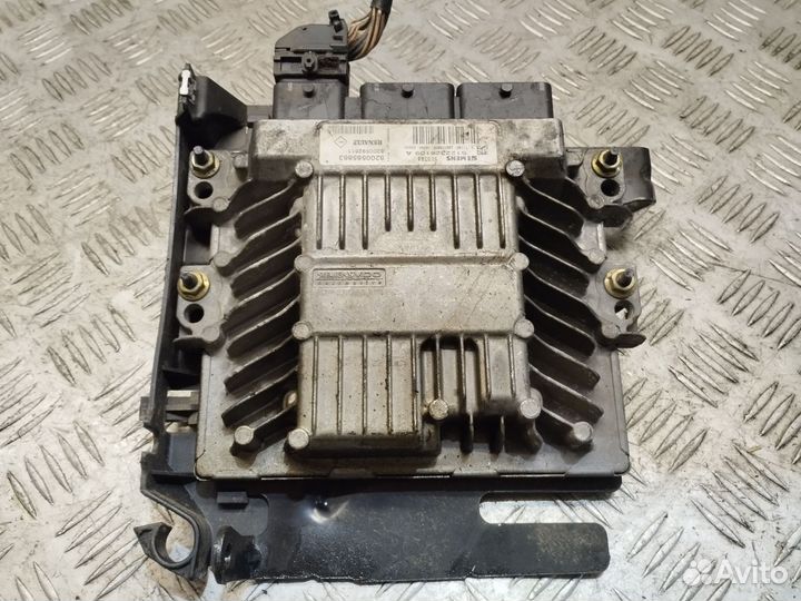 Блок управления двигателем Renault k9k732