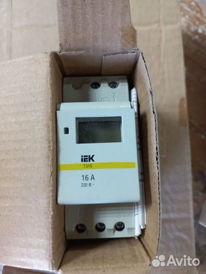 Таймер тэ 15 iEK