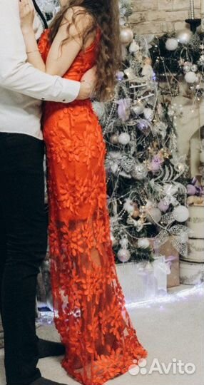 Платье в пол