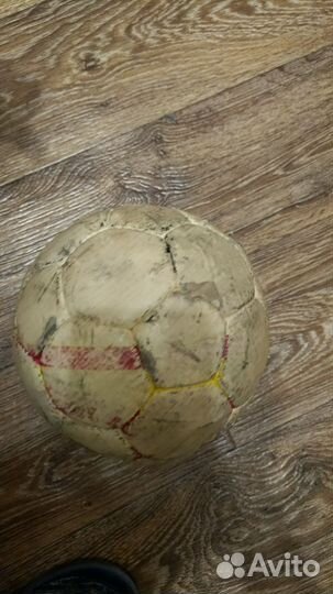 Футбольный мяч