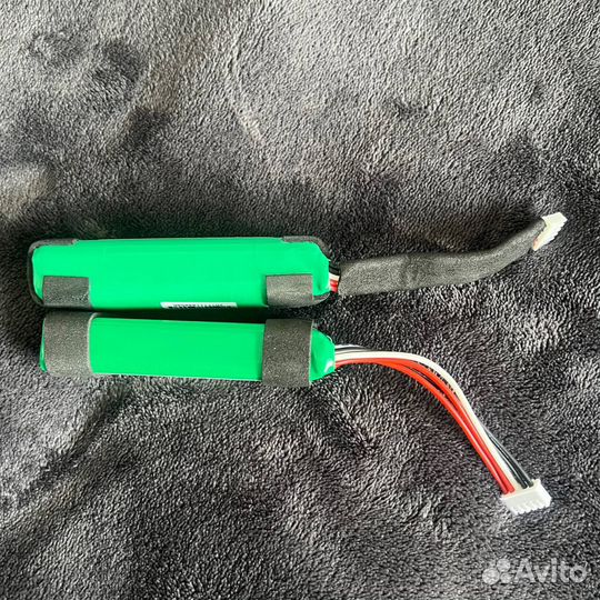 Колонка jbl charge 3