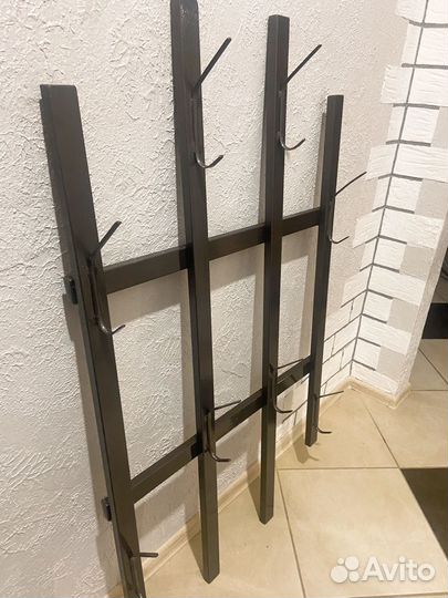 Вешалка настенная