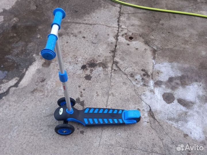 Самокат детский трехколесный бу
