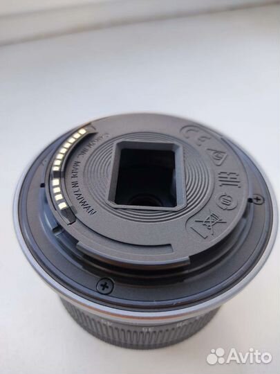 Объектив Canon RF-S 18-45mm F4.5-6.3 IS STM