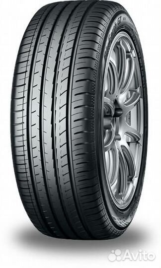 Yokohama BluEarth AE51 215/55 R17 94V