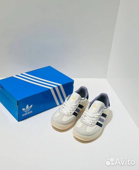 Кроссовки adidas gazelle