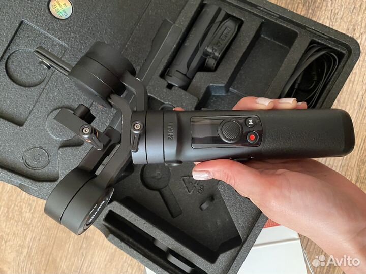 Стабилизатор zhiyun Crane M2