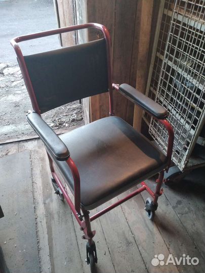 Кресло туалет для пожилых