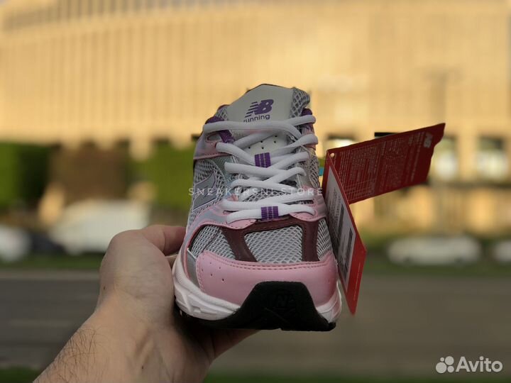 Кроссовки New Balance 530 White Silver Pink