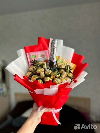 Сладкий букет из конфет