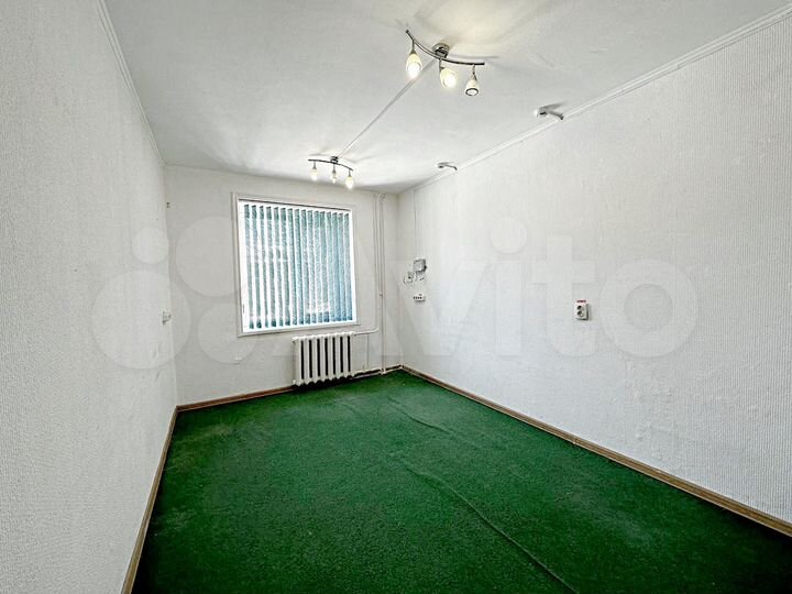 4-к. квартира, 105 м², 1/9 эт.